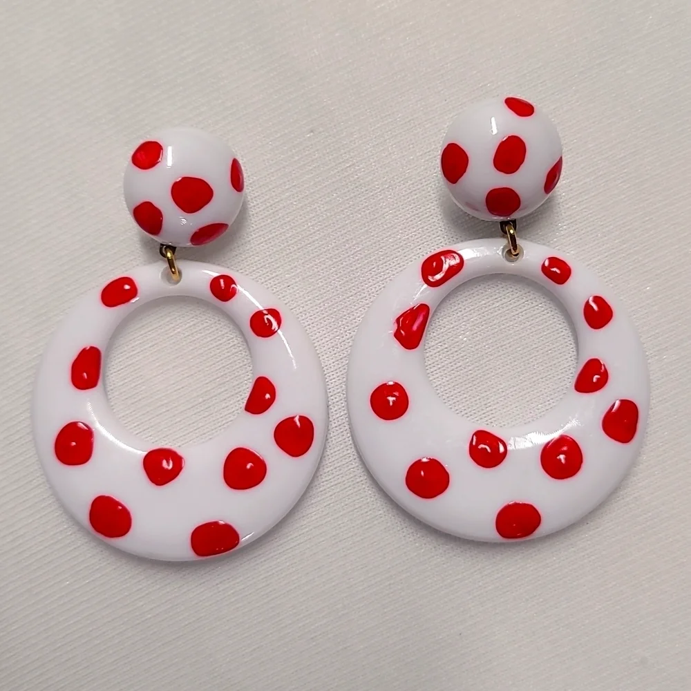 Vintage polka dot red white earrings - Picture 5 of 13